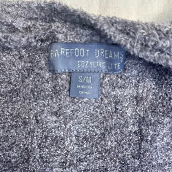 Barefoot Dreams Cable Knit Cardigan Sweater Shrug, Size S/M, Gray Soft Cozy Warm - Picture 4 of 7